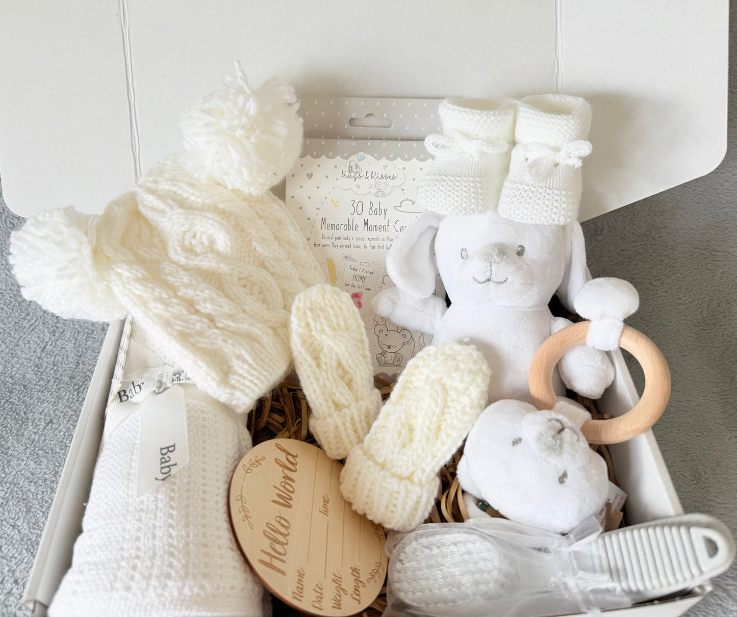 Luxurious Neutral Baby Gift