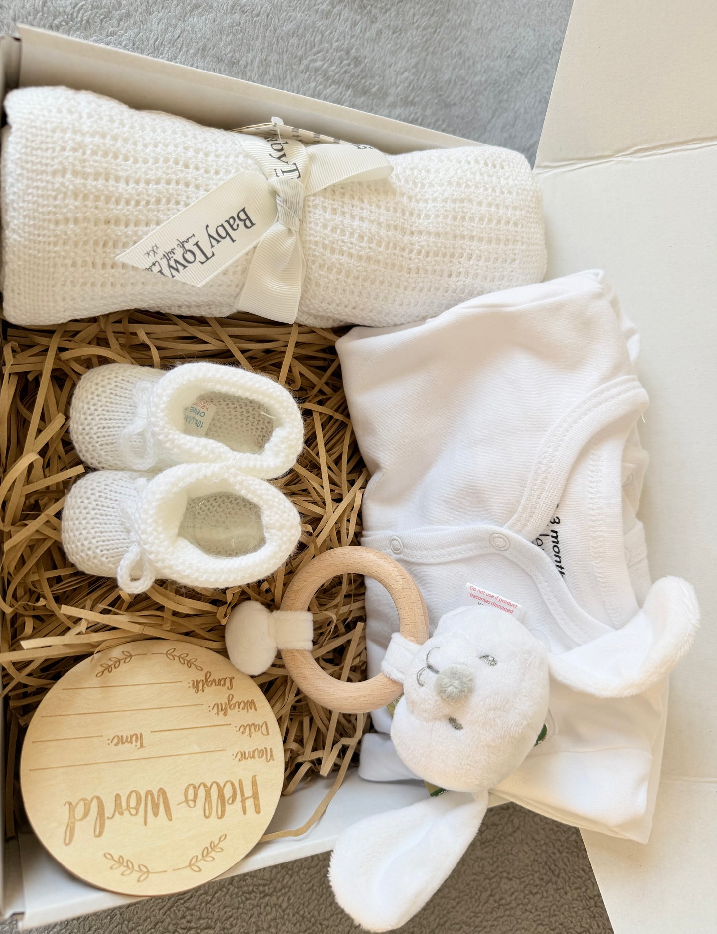 Neutral Baby gift